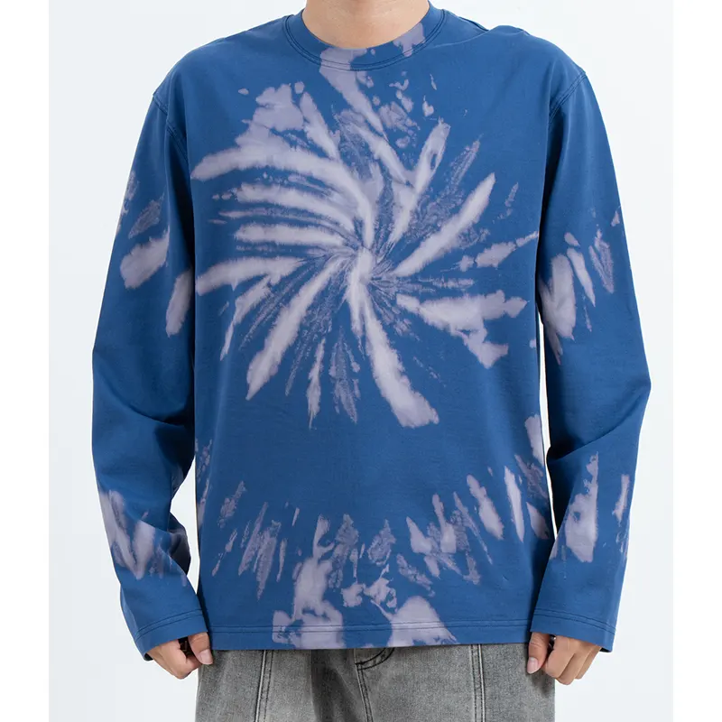 Camiseta Manga Comprida Azul com Efeito Tie-Dye Espiral