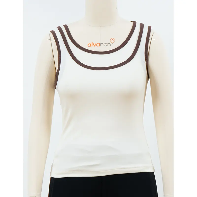Regata Branca com Decote Duplo Marrom